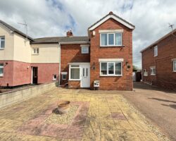 Pinders Crescent, Knottingley, West Yorkshire, WF11